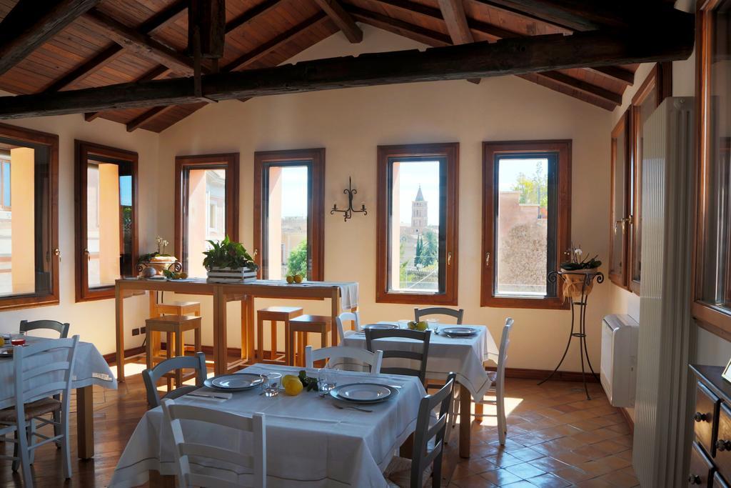 Al Palazzetto 3*