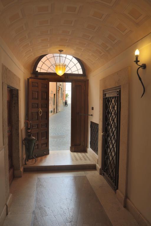 Al Palazzetto Tivoli